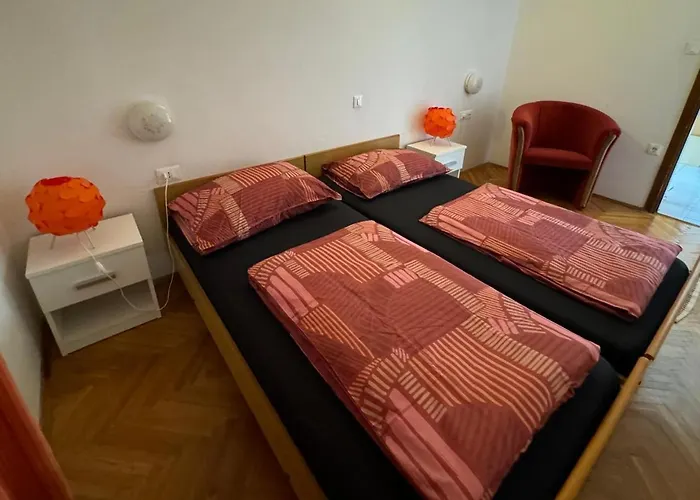 Apartment Halugica
